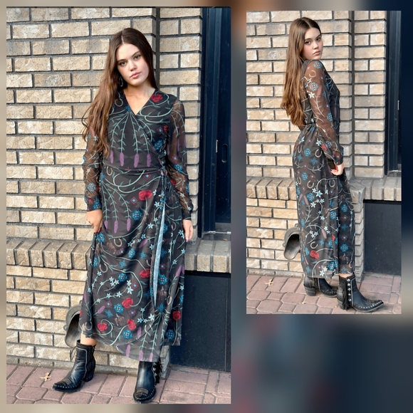 Tasha Polizzi Printed Vera Wrap Dress Size M - Picture 1 of 12